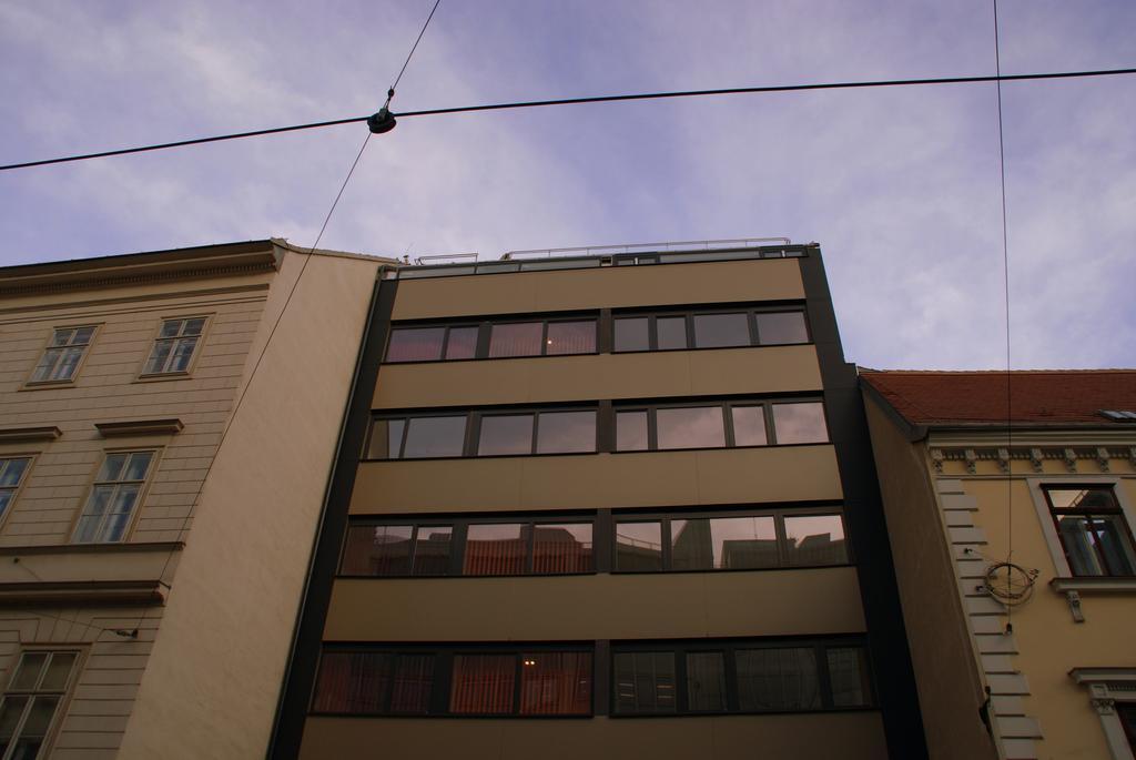 Servus Vienna Karlsplatz Viena Exterior foto